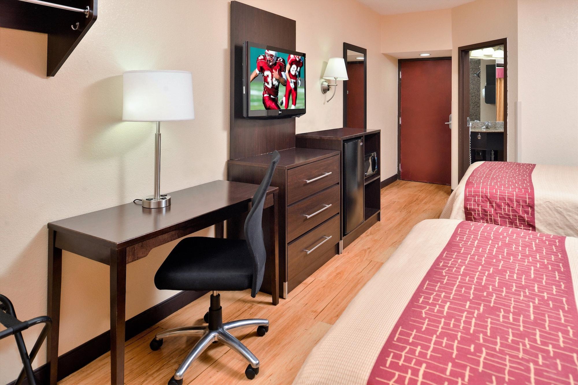 Red Roof Inn & Suites Columbus West Broad Zewnętrze zdjęcie