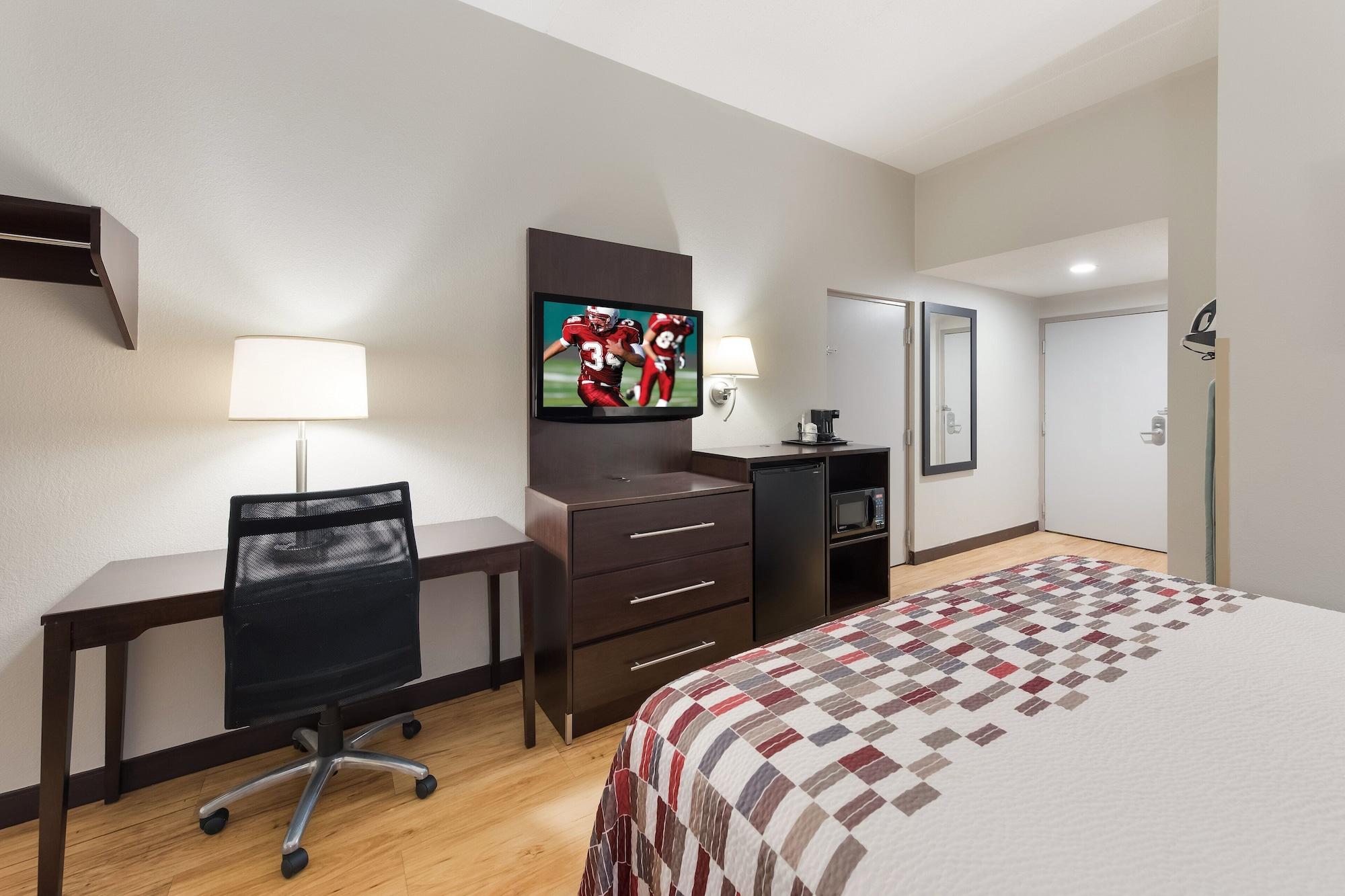 Red Roof Inn & Suites Columbus West Broad Zewnętrze zdjęcie